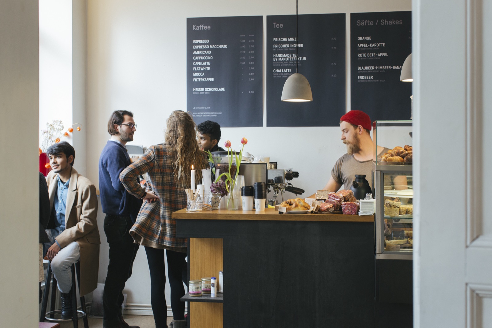 Cafe & Bakery — floor / counter
