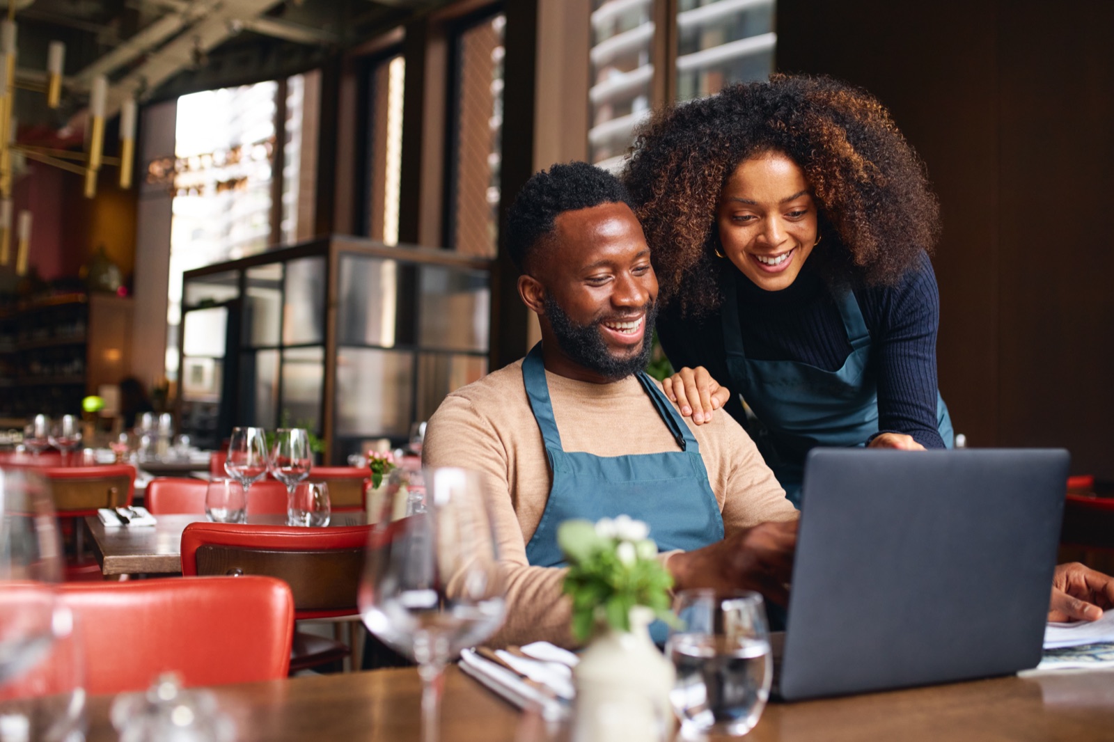 Full Service Restaurant hero