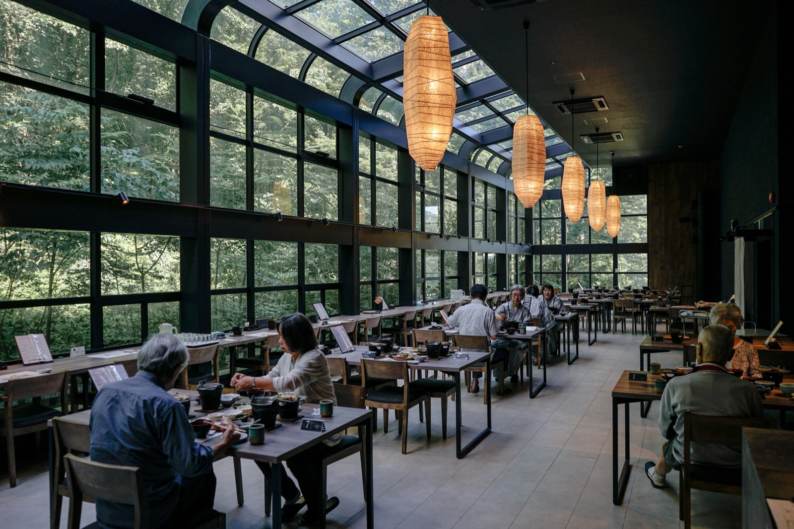 Hotel Dining — floor / counter