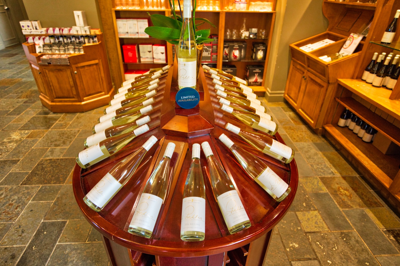 Liquor Stores — floor / counter